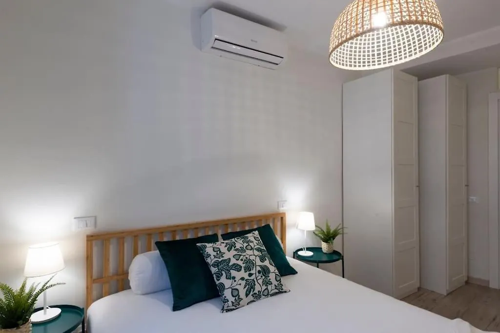 A Casa Di Flo' Apartment Palermo Italy